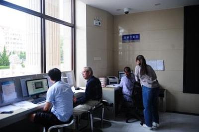 芝罘法院創新訴源治理模式，信息咨詢服務精準化解群眾“急難愁盼”